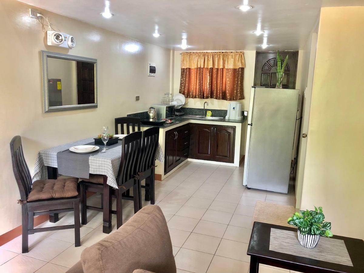 Pal-Watson Apartments Lapu-Lapu City Buitenkant foto