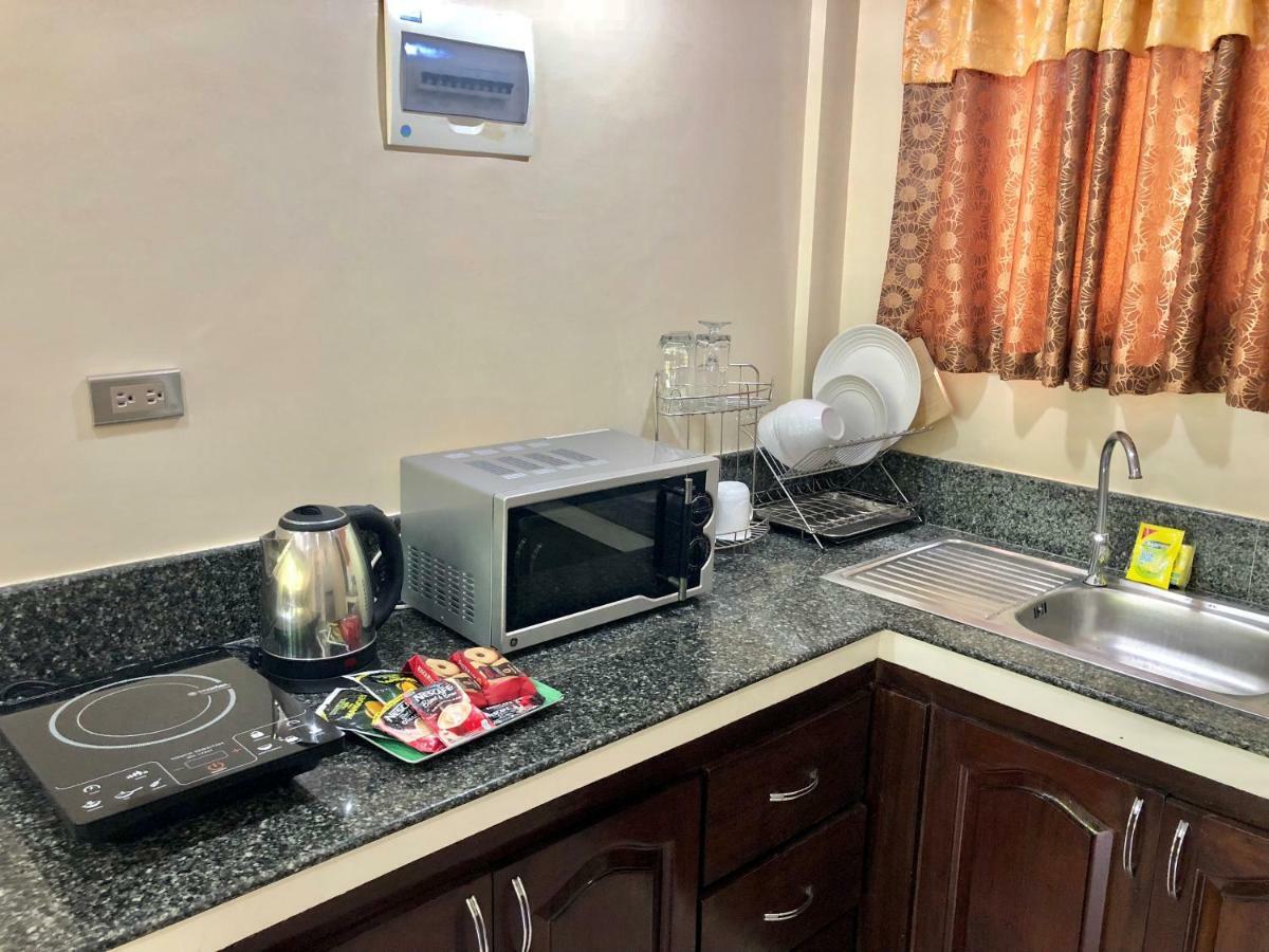 Pal-Watson Apartments Lapu-Lapu City Buitenkant foto